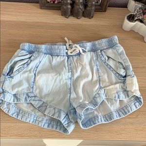 GIRLS BILLABONG SHORTS